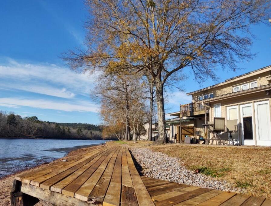 Lakefront Casita - Perfect For Couples Or Families Hot Springs Extérieur photo